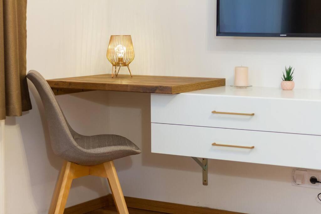 Luxe Haven On Lonyay By Newave Apartments 부다페스트 외부 사진